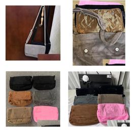 Famous Designer Soft Makeup Bag Accessories Classic Winter 6 Colours Fur Party Fashion Bags Flannel Shoder Good Quality Plush Storage Drop De