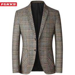 Men's Suits Blazers FGKKS Spring Autumn Blazers Men Slim Fit British Plaid Formal Suit Jacket Party Wedding Business Casual Blazers Male 230912