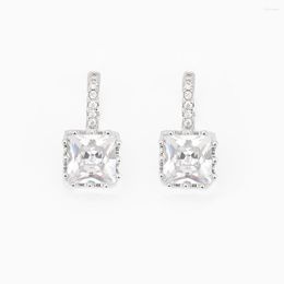 Stud Earrings Bettyue Fashion Statement Shiny Earring With Cubic Zircon Decoration Female Wedding Party Elegant Jewelry Fancy Gift