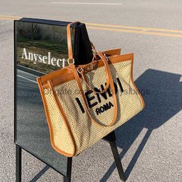 Shoulder Bags Luxury Brand Women Bag 2023 New Summer Beach Tote Bags Knitting Hollow Out High Capacity Shoulder Bag Classic Button Straw Purse35