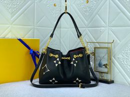 Luxury Designer Women's Bag High Quality 2023 Autumn/Winter Bundle Handbag Drawstring Design Shoulder Bag Handbag M46545