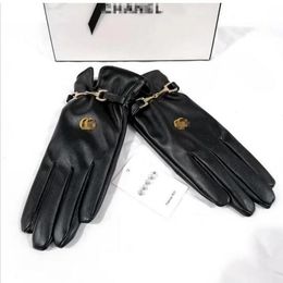 Mens Womens Five Fingers Gloves Fashion Designer Brand Letter Printing Thicken Keep Warm Glove Winter Outdoor Sports Pure Cotton High Quality 2253