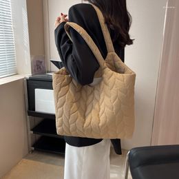 Evening Bags Casual Solid Colours Women Shoulder Designer Leaf Quilted Lady Handbags Fashion Large Capacity Female Tote Bag Winter Purses