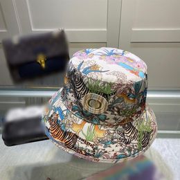 2022 men designer bucket hat tiger printed denim mens designers sun hats outdoor fashion women luxury sunhat226q