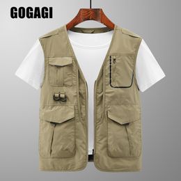 New Men's Vests Mens Summer Spring Multi Pocket Quick Dry Breathable Sleeveless Jackets Reporter Loose Outdoor Fishing Vest Waistcoat 2024