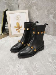 Luxury Brand Womens Ankle Shorts Knight Rivet Boots Fashion Autumu Zip Shoes Size 35-42