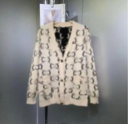 Women's Sweaters 2023 Women Sweater V-Neck Long Sleeve Jacket Luxury G Letter Oversize Knitted Cardigan for Designer Coat