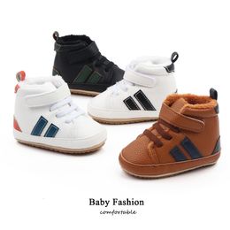 First Walkers Winter Plush Thick Baby Boots Striped Sports Snow Nonslip Rubber Sole born Toddler Crib Shoes 230914