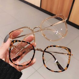 Men Women Anti-blue Light Glasses Frame Vintage Large Square Eyeglasses Blocking Blue-ray Oversized Spectacles Frames Y0831263V