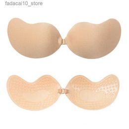 Breast Pad Reusable Silicone Bust Nipple Cover Pasties Stickers Women Breast Self Adhesive Invisible Bra Lift Tape Push Up Strapless Bra Q230914