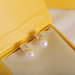 Designer Earrings for Women Luxury Stud Pearl Earings Gold Earring Diamond Hoop Jewelry with Box F Letter Charm Earing Jewerly G239143PE-3