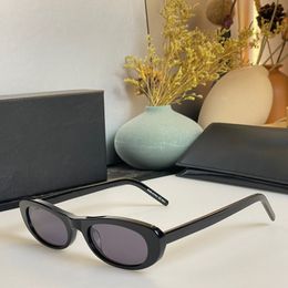 Designer eyewear glasses Fashion sunglasses SL557 Luxury brand ladies womens black big leg UV400 Holiday beach resort casual glasses