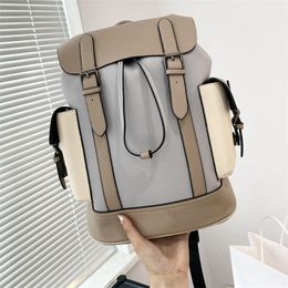 Designer Backpack Luxurys Brands Fashion School Bags High Quality Genuine Leather Travelling Bag Unisex Casual Trendy Luggage Purses