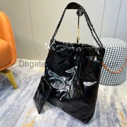 Totes Designer bags Handbags Tote bag Chain Bagss Beach Women Luxury Purse Shoulder Large capacity Shopping bag44