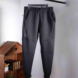2018 autumn new trousers Paris fashion with letter stitching printing men's casual pants sports jogging pants whole278j