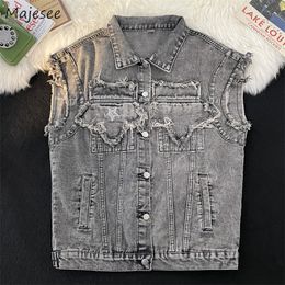 Men's Vests Denim Vests Men Vintage Clothing Streetwear Waistcoats American Spliced M-3XL Teens Hip Hop Y2k Washed Sleeveless Embroidery 230915