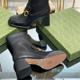 2023-Black Women's Boots Metal Buckle Chunky Leather Side Zipper Kitten Heel Ankle Boots Luxury Designer Chunky Heel