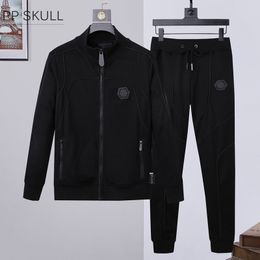 Mens Tracksuits PP Plein Skull Man Twopiece Set Autumn Winter 100% Cotton Gym Fitness Jogging Sportswear Daily Casual Oneck Simplicity Suit 230915