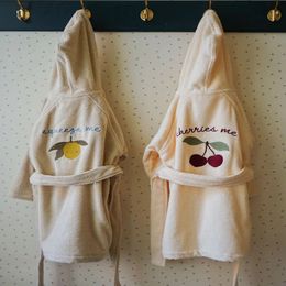 Clothing Sets KS 2023 Children's Kids Boys girls Bath Towel Cape With Hat Absorbent BathrobeFlannel Pajamas 230914