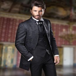 2019 Italian Black Stand Collar Wedding Suits For Men Jacquard Slim Fit Blazer For Groom Custom 3 Piece Floral Suit Men Tuxedo Sui247c