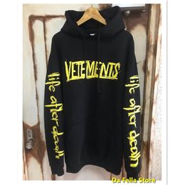 Black World Tour Hoodies Men Women Yellow CITY Text Printed Hoodie Sleeve Life After Death Logo Sweatshirts Hoodies255K