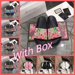 With Box Slippers New Style Classic Comfortable Strong High Quality Rubber Sandals Slippers Summer Flat Mens and Womens Beach Shoes EU36-EU45