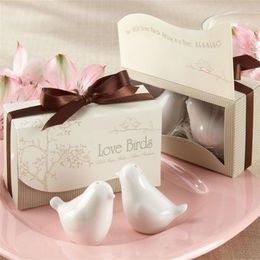 50pcs lot25boxes Unique Wedding Gift of Love birds ceramic salt and pepper shakers Wedding favors and Love Party Favors227t