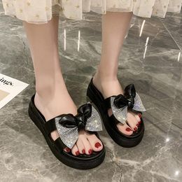 Slippers 2023 Summer Round Head Sequin Bow Solid Color Flat Women's Casual Shoes Elegant Party Sandals Outdoor Beach