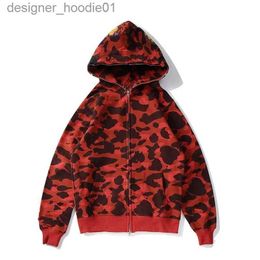 Mens Hoodies Sweatshirts 22SS Mens hoodie fashion man Designer Hoodie Men Designers Hoodies Womens Jackets Hoody Sweatshirt Camouflage Hooded Sweater Cardigan Zi