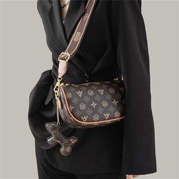 50% off clearance sale Netizen Same 2023 New Women's Fashion Small Crossbody Texture Old Flower One Shoulder Commuter Bag model 542