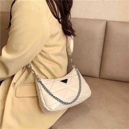 Handbag Trendy Handbags Explosive Models Solid Colour Triangle Sewing Trend Child Mother Simple trendy code 57