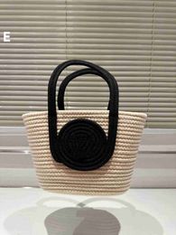 Totes Straw Bag Latest Design Simple and Practical Designer Handbag Luxury Gold Letter Crossbody Bag Casual Retro Straw Bag Nylon Shoulder Bag Style52