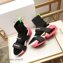 Designer Female Shoes Sneaker Top Sports Balman Socks Space Balmaiin Casual High Couples Top Thick Quality Sole Increased Male M4gs