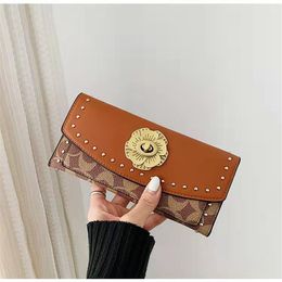 High quality lock women designer wallets lady fashion casual zero card purses female long style clutchs no104300e