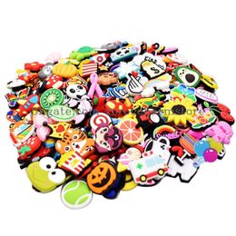 Shoe Parts Accessories Papacharms Lot Of Charms Random Different 30/50/70/100/150/ Pvc Mixed Vibrant Cool Cute Shapes For Decoration Ot1Vs