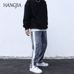 Side Striped Patchwork Sweat Pants Harajuku Mens Women Velour Jogger Sweatpant High Street Man Fashion Velvet Wide Leg Trousers Me210S