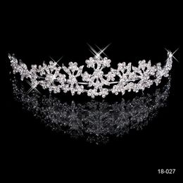 18027Clssic Hair Tiaras In Stock Cheap Diamond Rhinestone Wedding Crown Hair Band Tiara Bridal Prom Evening Jewelry Headpieces278k