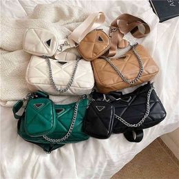 super low solid color triangle sewing trend child mother simple Single Shoulder Bag chain bag H90