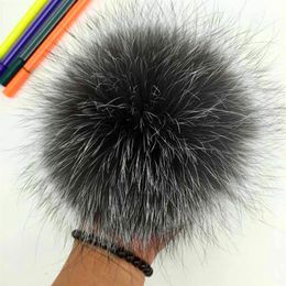 Silver Fox Hair Pompoms Keychains Fur Ball Genuine Fox Charm For Bag Pendant3259