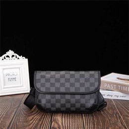 Checkered Trend Crossbody Men's Street Fashion Shoulder Student Small Personalized Shopping Bag New code11