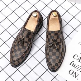 Men Lefu Shoes PU Leather Round Toe Flat Bottom Classic Plaid Fringe Decoration Comfortable and Breathable Casual Shoes