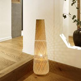 Floor Lamps Japanese Cylinder Pendant Wicker Table Minimalist Corner Aesthetic Luxury Designer Luminaria Home Decorations