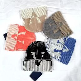 Fashion Designer Hats Mens Beanie Cap Winter Thermal Knit Hat Autumn Luxury Letters Bonnet Warm Luxury Womens Plaid Skull Caps Travel New -6