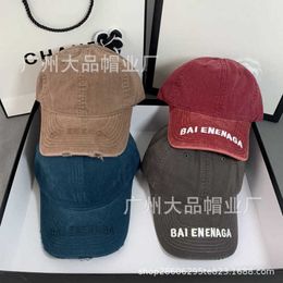 Ball Caps Designer B Baseball Hat Couple's Soft Top Perforated Sun Hat Embroidered Letter Small Label Fringe Paris Short brim Duck Tongue Hat B4VB