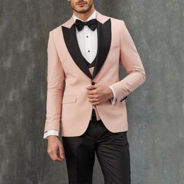 Brand New Groomsmen Peach Black Groom Tuxedos Peak Satin Lapel Men Suits Wedding Man Bridegroom Jacket Pants Vest Tie1920