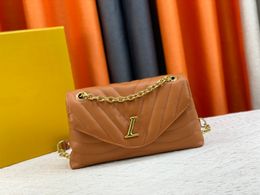 Luxuriöse Designer-Tasche NEW WAVE, Einzel-Umhängetasche mit Ketten-Schultergurt, Umhängetasche, Clutch-Brieftasche, Messenger-Tasche, V-förmiges, gestepptes Magnetverschluss-Glattleder