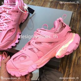 Designer Sneakers Women Sneakers Track 3 3.0 Leather Trainers Men Platform Sneaker Flat Rubber Shoe Lace Up LED Trainer Luxury Outdoor