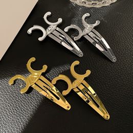 French Simple Young BB Hair Clamps High Quality Alloy Side Hair Clip Fashion Correct Logo Hair Jewellery Designer Womens Love Gift Romantic Hair Clip