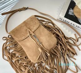 Luxury shoulder bag designer designs tassel stylesuede leather camera bag wallet