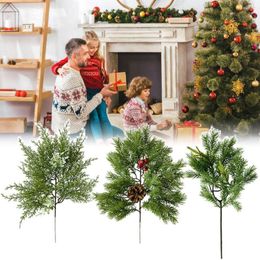 Decorative Flowers Artificial Pine Tree Branches Christmas Decoration Cone Berries Home Ornament Po Props Floral Arrangement Party Supplies